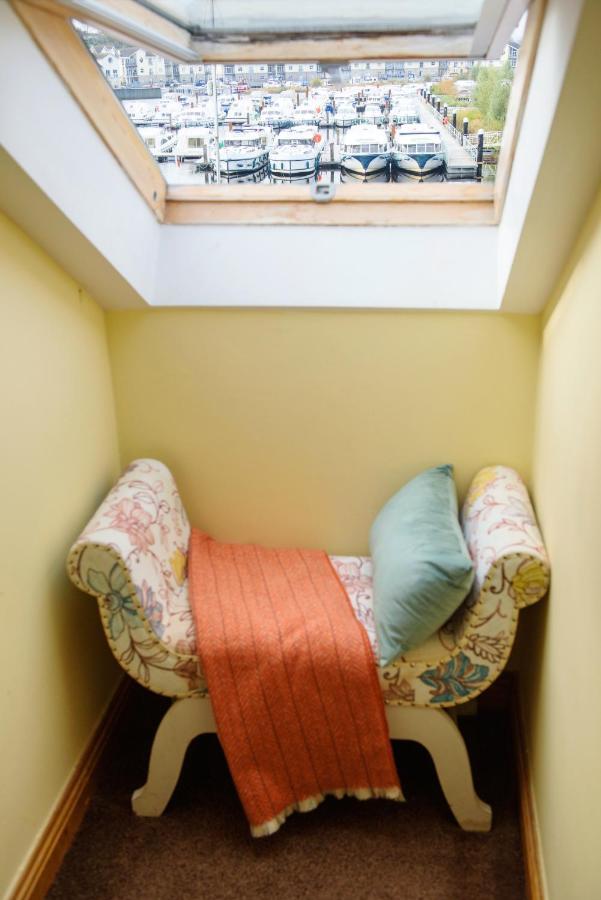 Waterfront Self Catering Houses Carrick on Shannon Exteriör bild