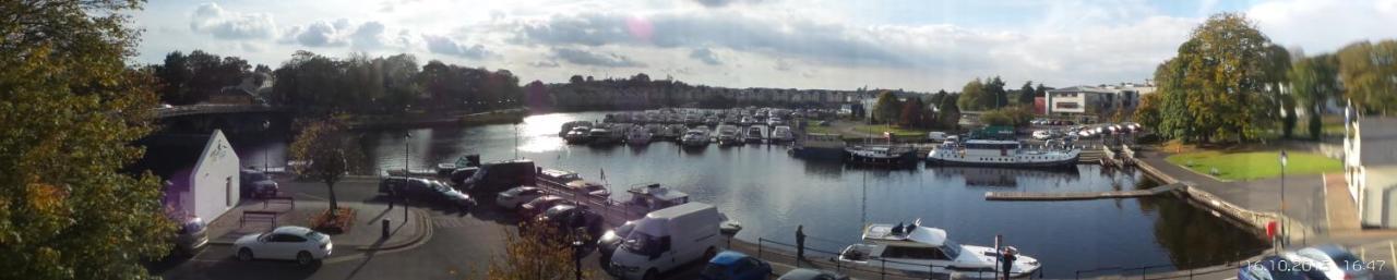 Waterfront Self Catering Houses Carrick on Shannon Exteriör bild